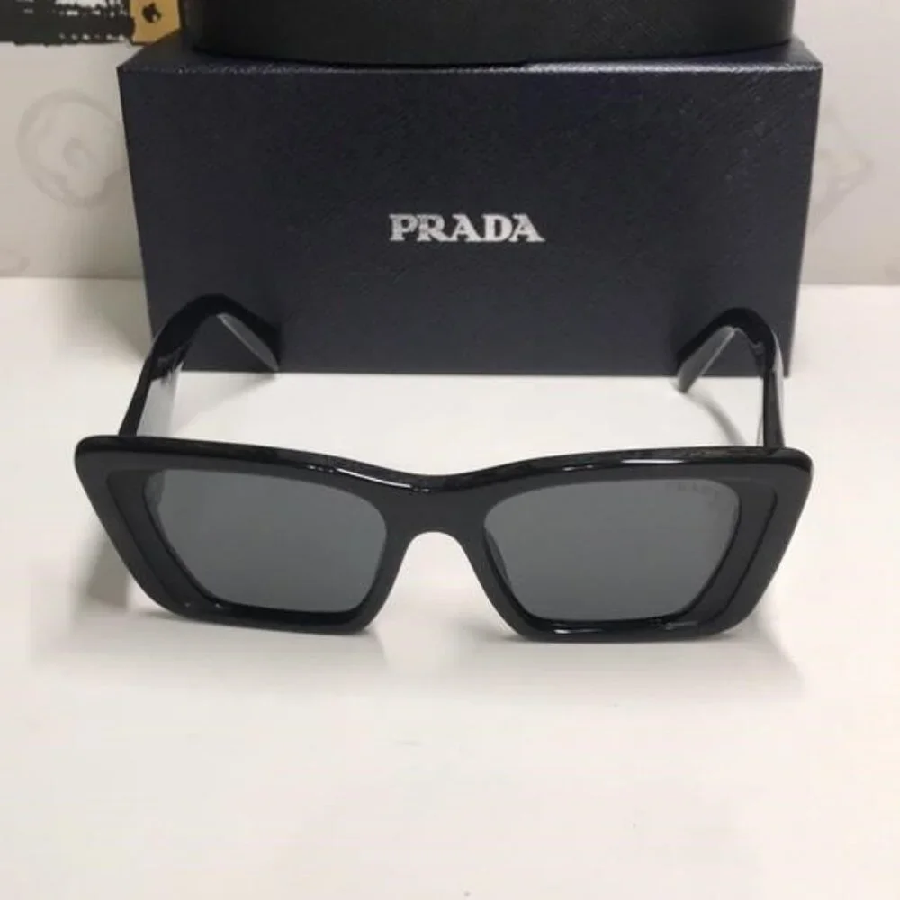 New Authentic Prada Chic Black Square Sunglasses SPR08Y 1AB-5S0 - Picture 8 of 12